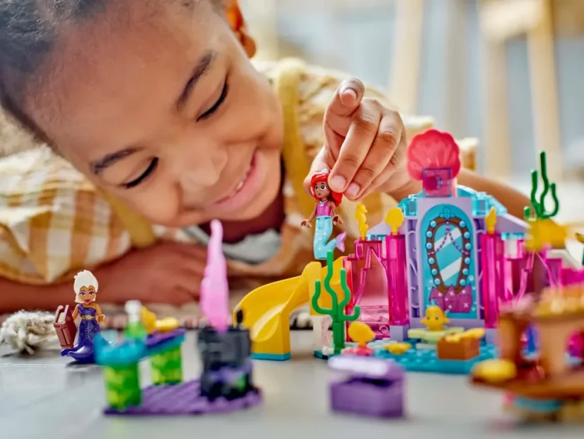 LEGO® Disney Princess™ 43254 Ariel a jej krištáľová jaskyňa