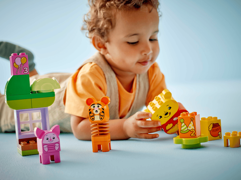 LEGO® DUPLO® Disney 10457 Narozeninová oslava Medvídka Pú