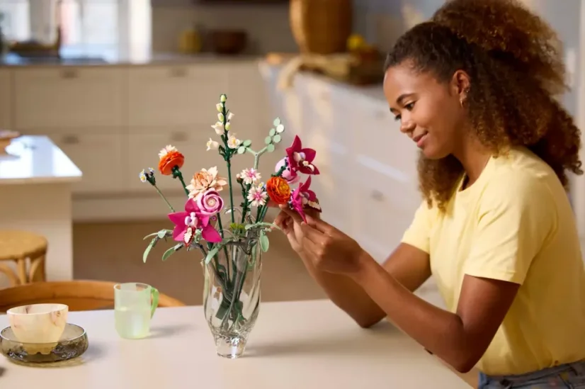 LEGO® Botanicals 10342 Krásná kytice růžových květin