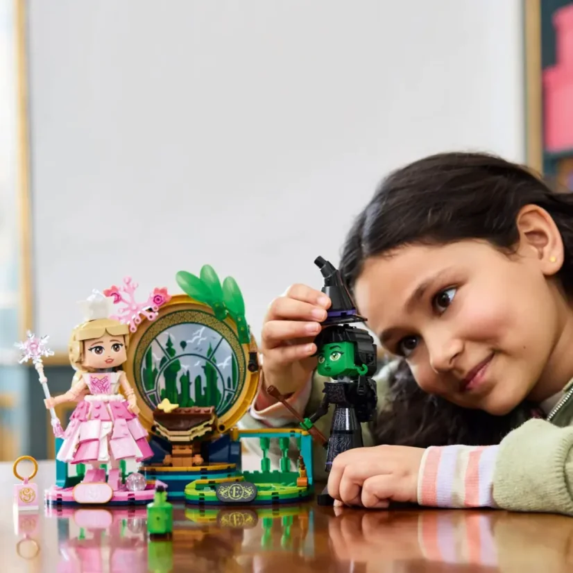 LEGO® Wicked 75682 Figúrky Elphaby a Glindy