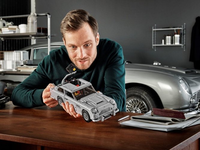 LEGO® Creator 10262 Bondův Aston Martin DB5