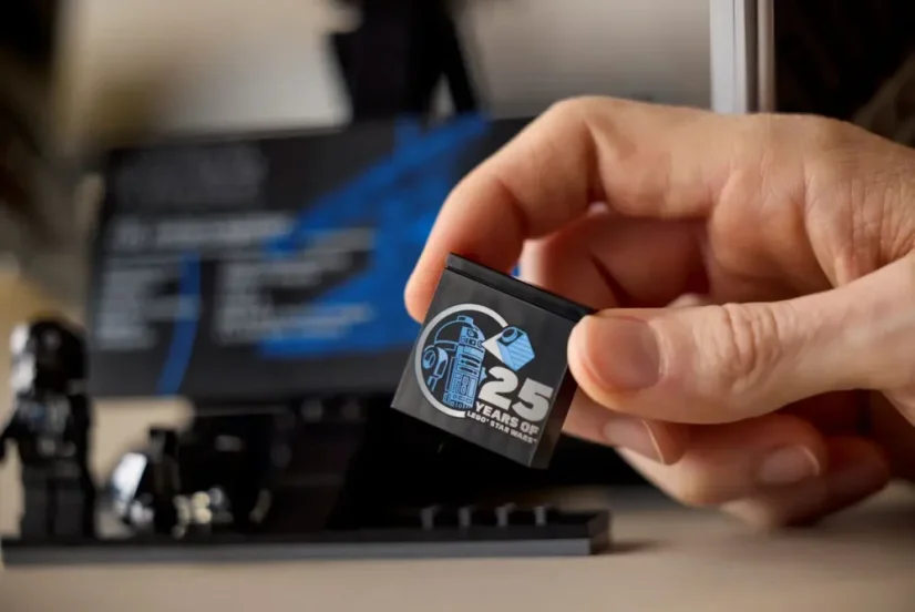 LEGO® Star Wars™ 75382 Stíhačka TIE