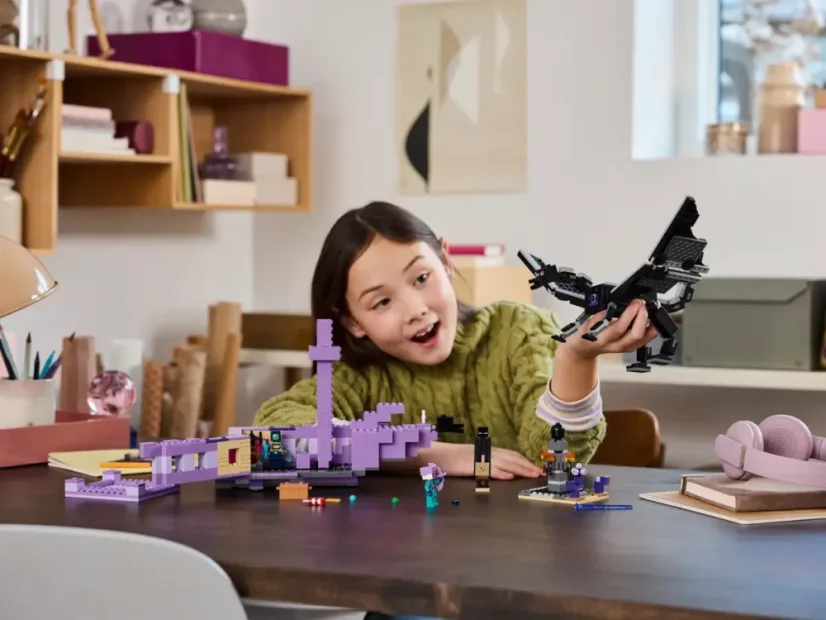 LEGO Minecraft 21264 Drak z Enderu a loď z Endu