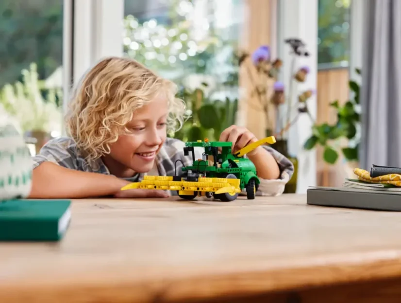 LEGO® Technic 42168 John Deere 9700 Forage Harvester
