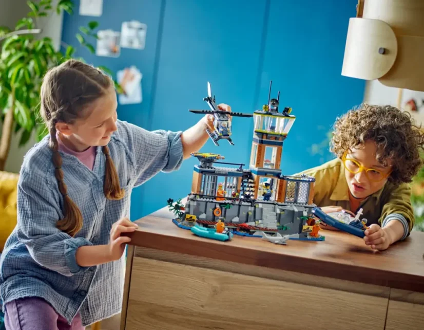 LEGO® City 60419 Policja z Więziennej Wyspy