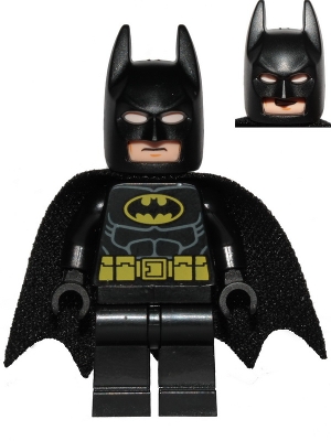 sh016b Batman - Black Suit with Yellow Belt and Crest (Type 2 Cowl, Spongy Tear-Drop Neck Cut Cape)